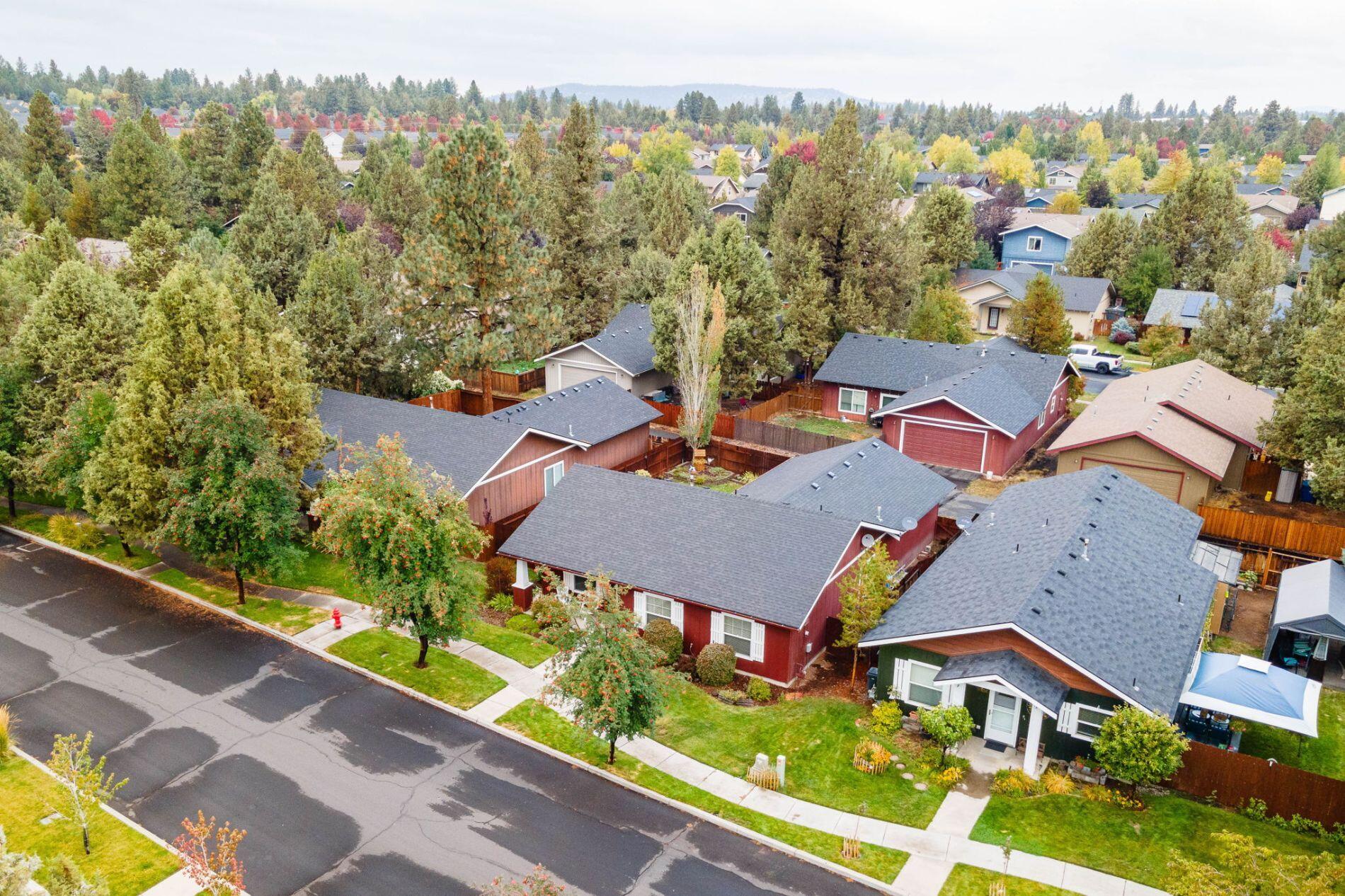 Larkspur - Residential