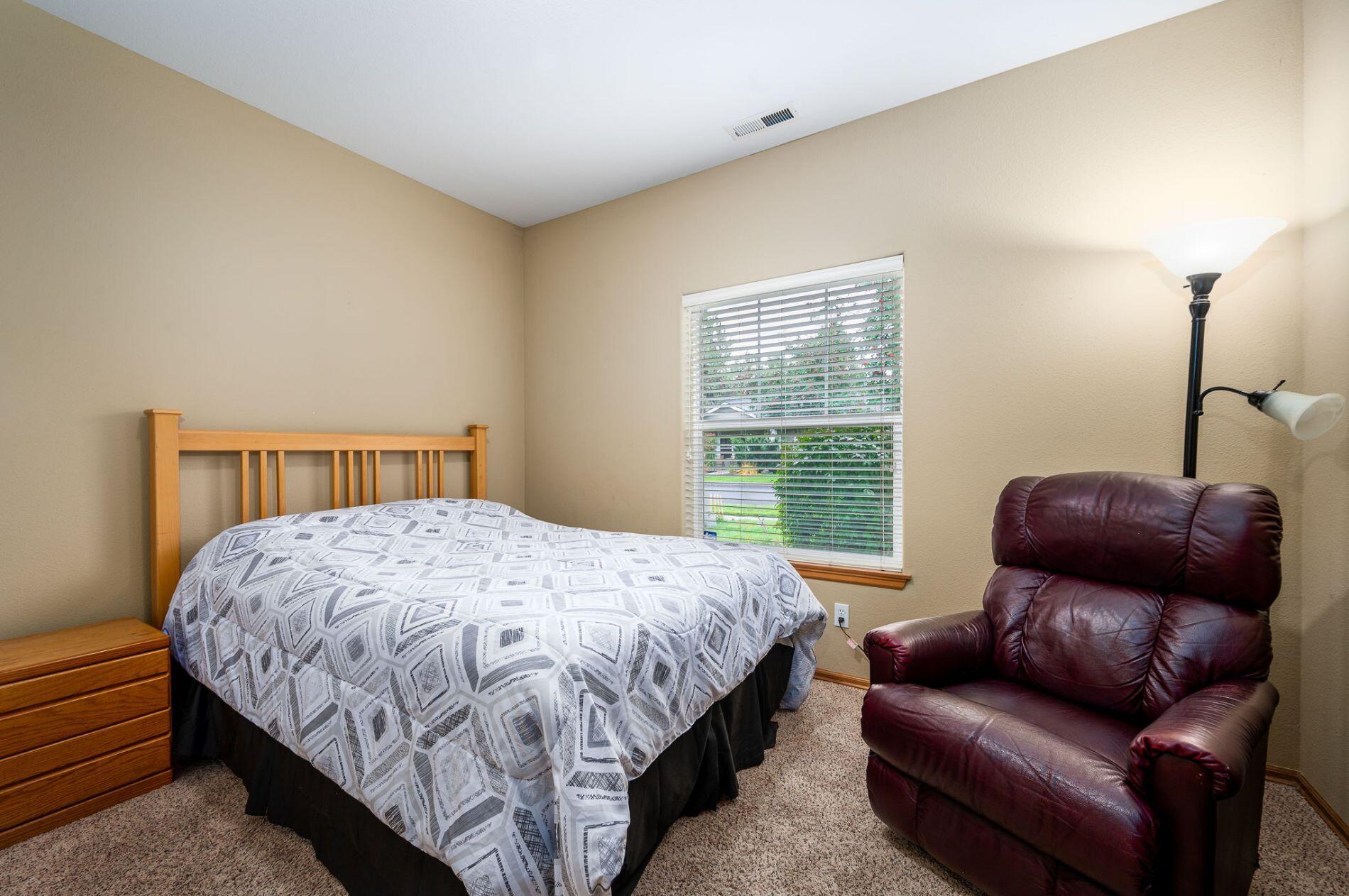 Larkspur - Residential