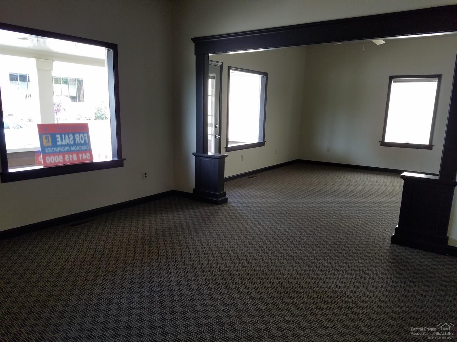 CLAB - Commercial Sale