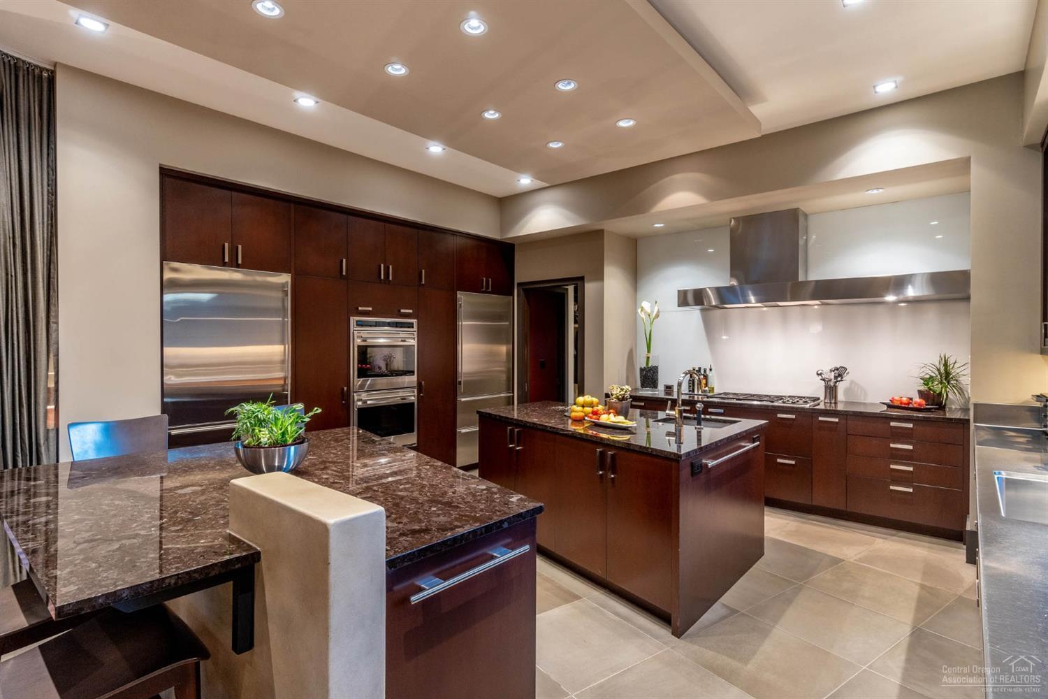 Broken Top - Residential