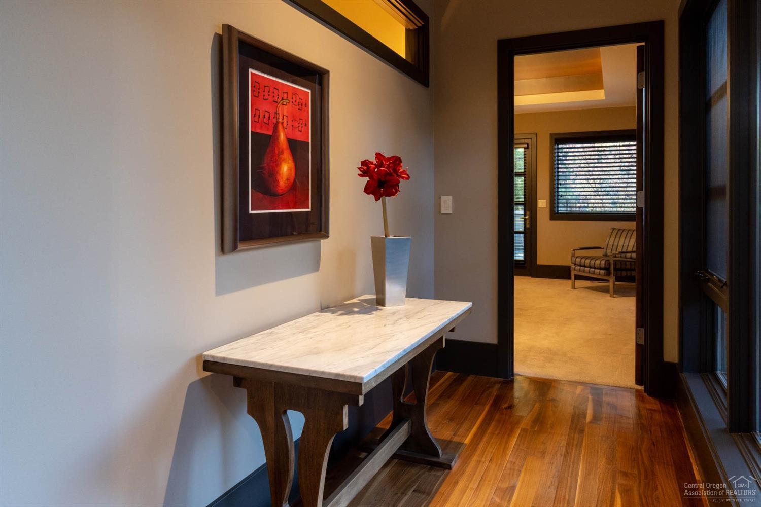 Broken Top - Residential