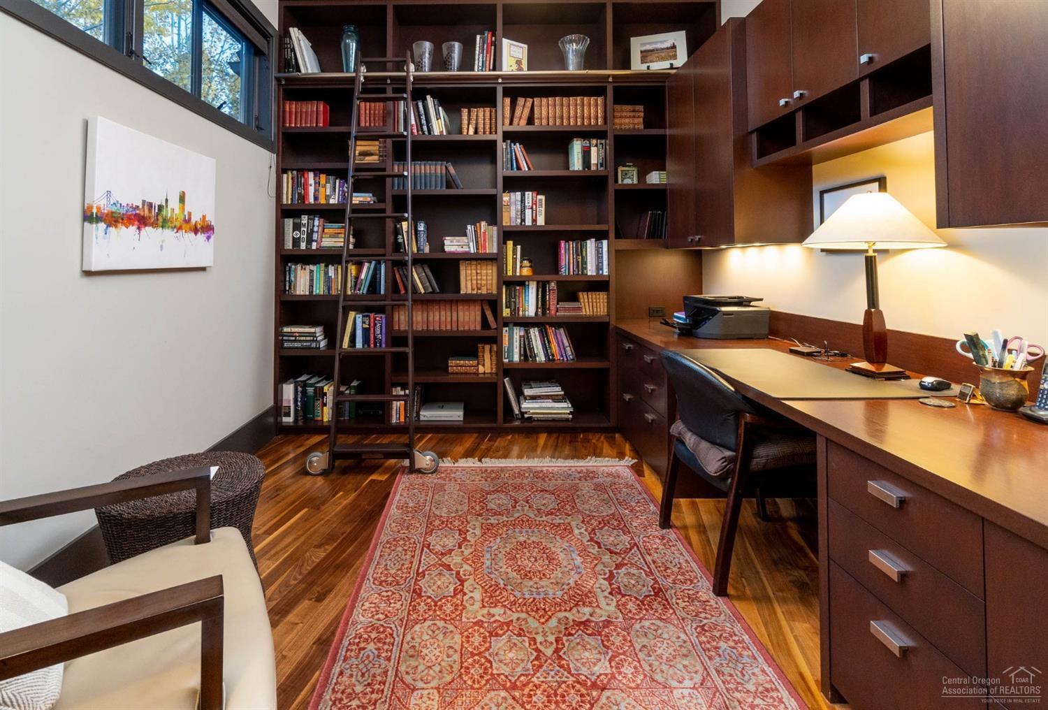 Broken Top - Residential