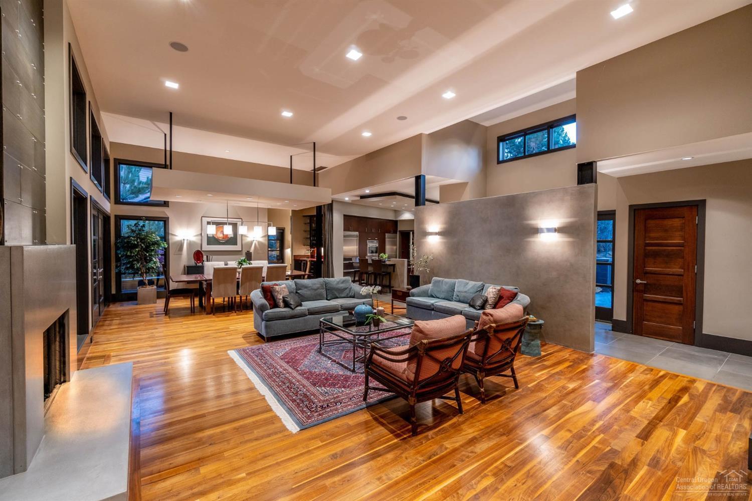 Broken Top - Residential