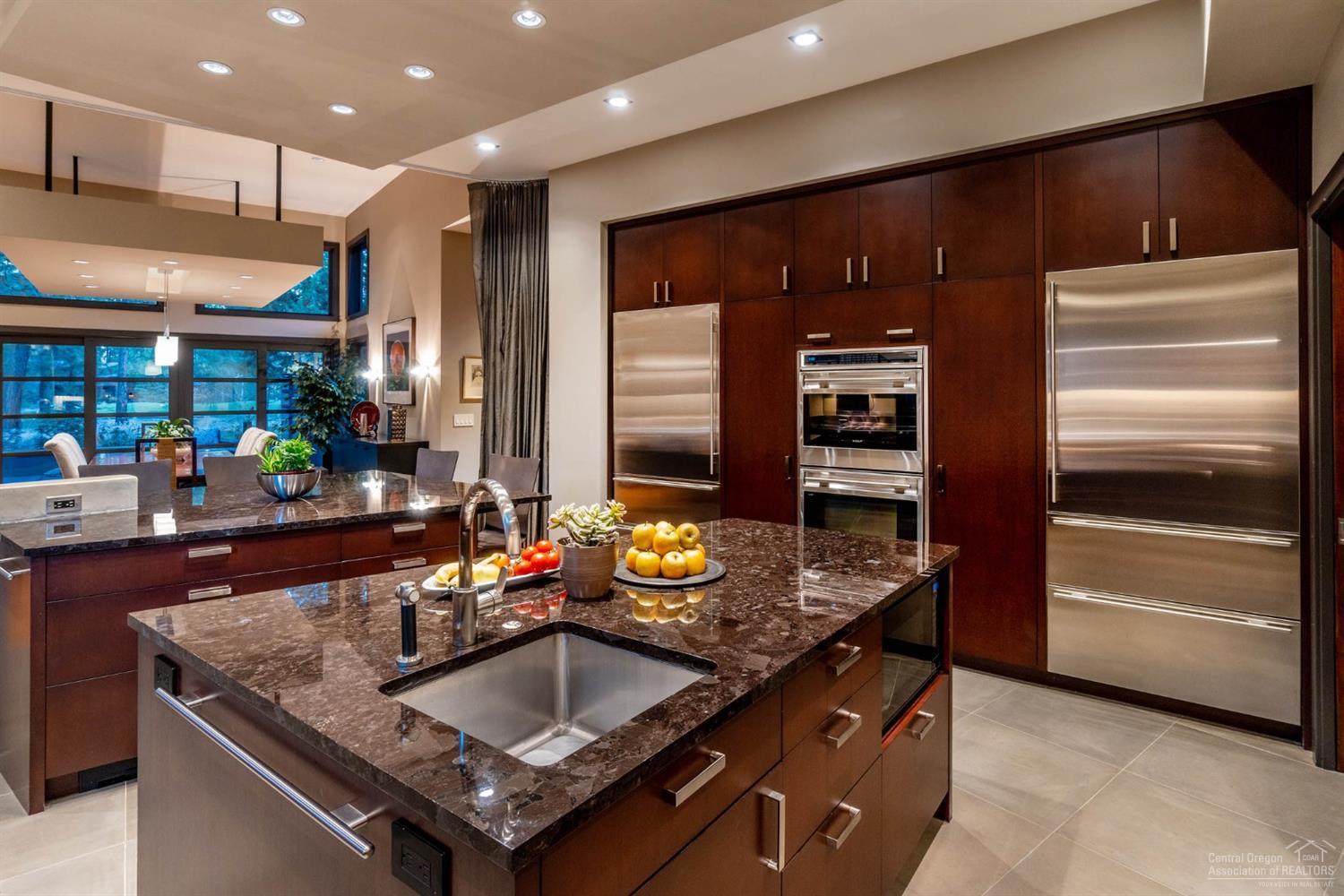 Broken Top - Residential