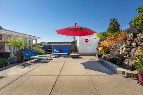 Tiny photo for 565 Whitney Terrace, Medford, OR 97504 (MLS # 220211457)