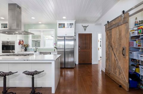 Tiny photo for 565 Whitney Terrace, Medford, OR 97504 (MLS # 220211457)