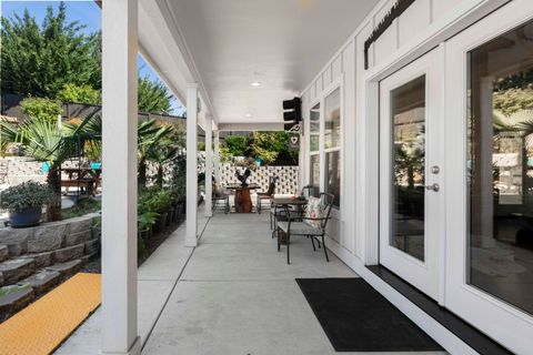 Tiny photo for 565 Whitney Terrace, Medford, OR 97504 (MLS # 220211457)