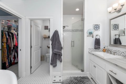 Tiny photo for 565 Whitney Terrace, Medford, OR 97504 (MLS # 220211457)