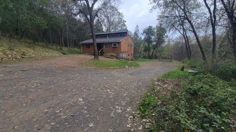 Tiny photo for 3080 Board Shanty Road, Grants Pass, OR 97527 (MLS # 220217792)