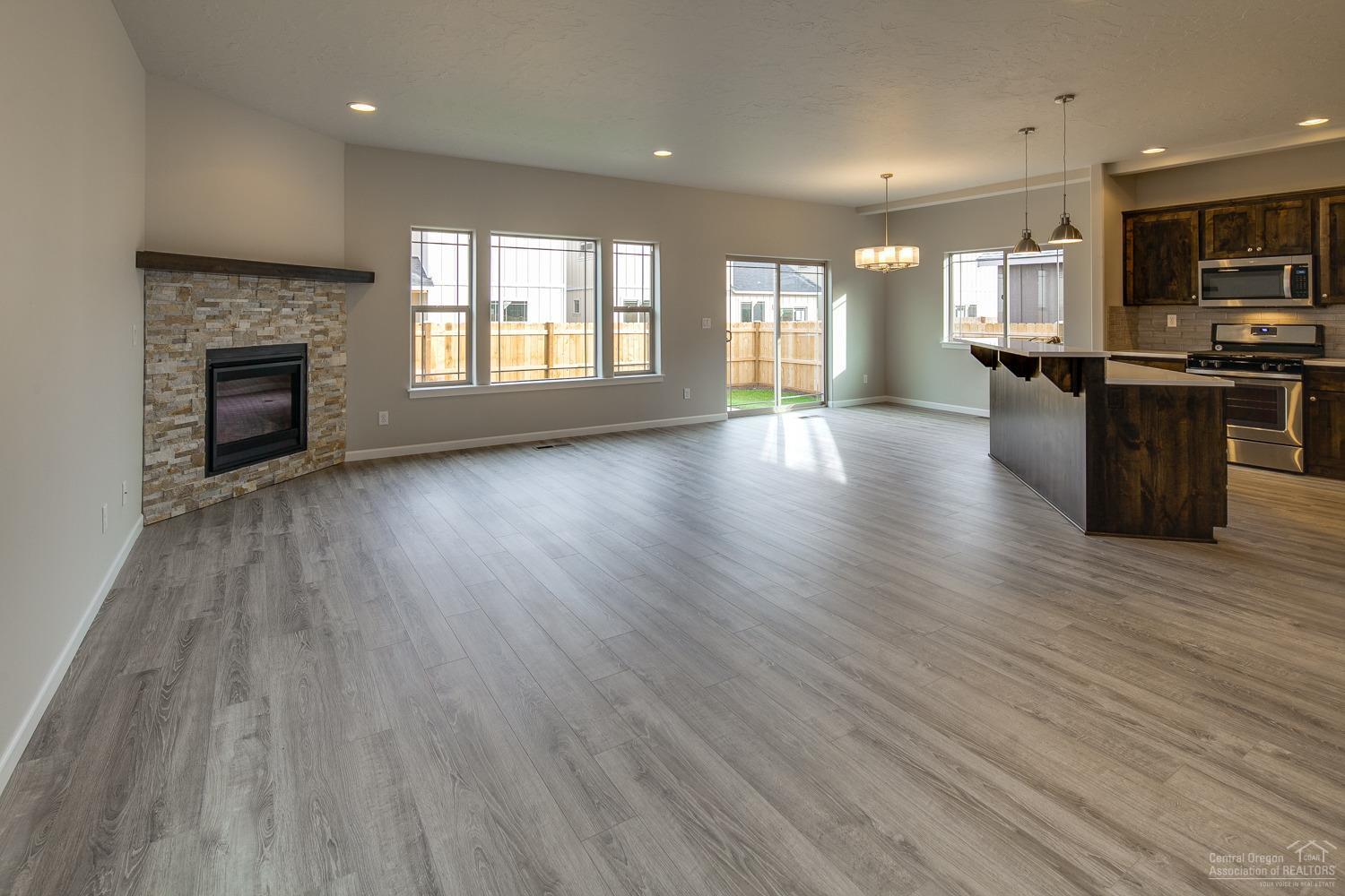 Fieldstone Crossing - Residential