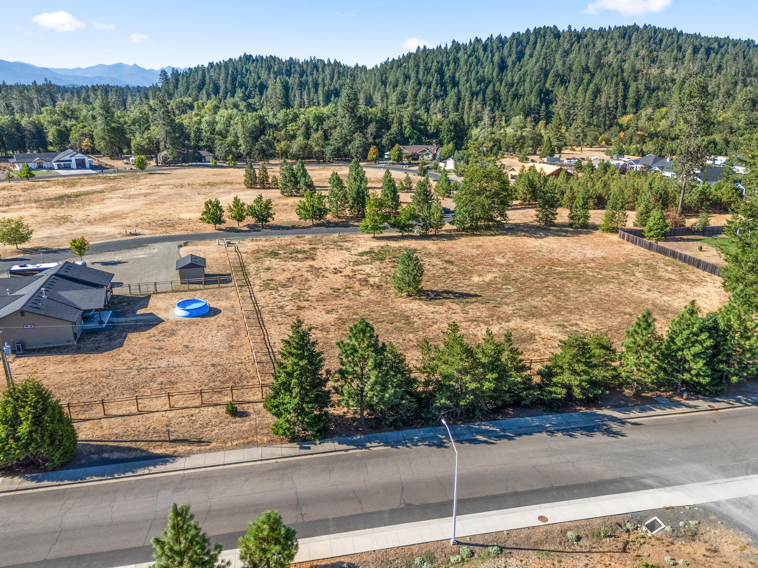 Illinois River Estates - Land