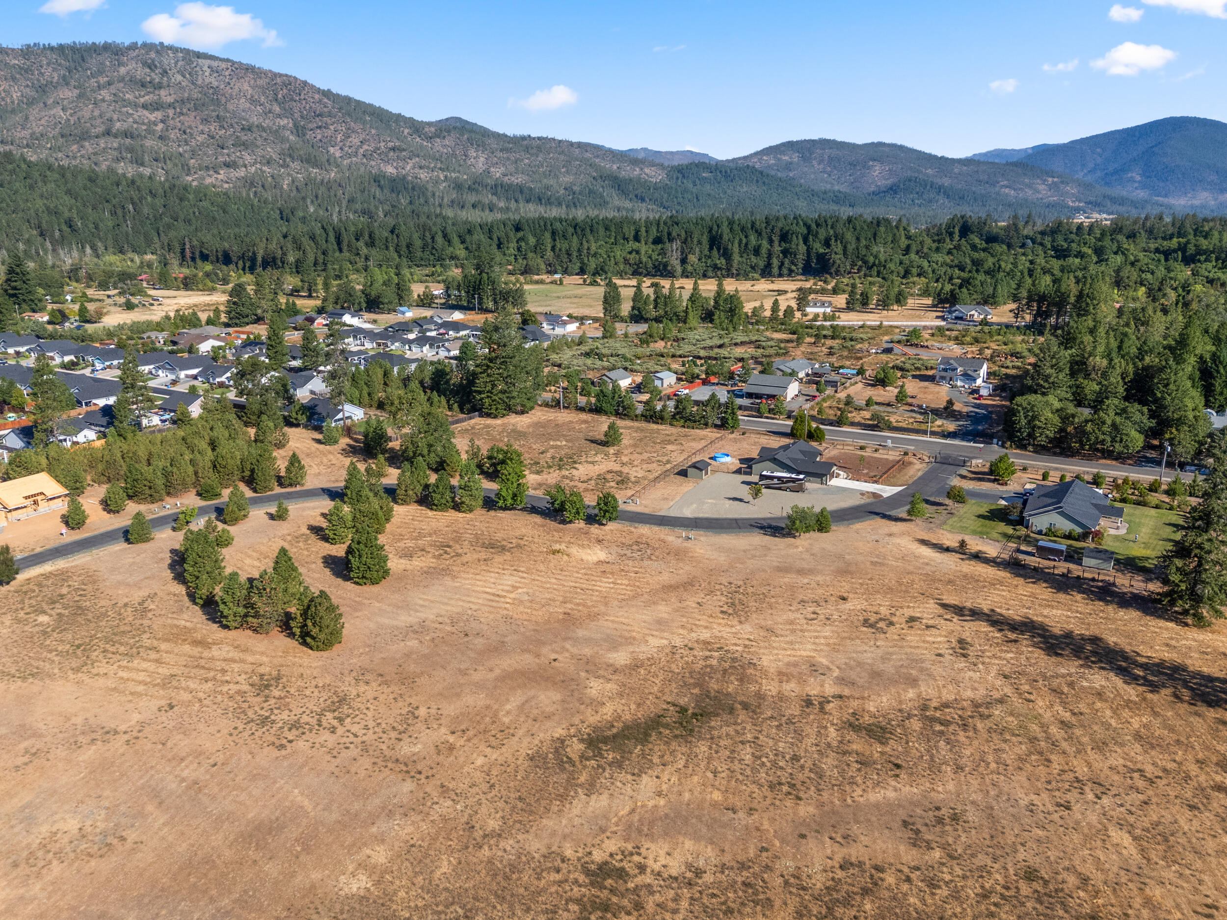 Illinois River Estates - Land