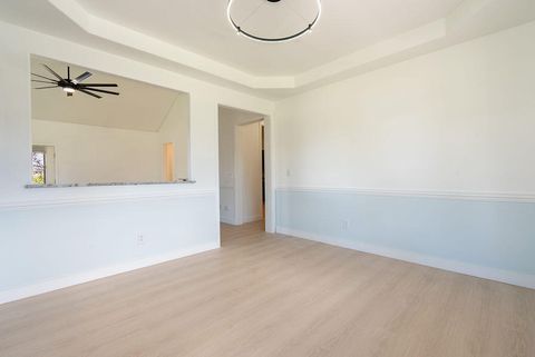 Tiny photo for 19 Pine Court, Eagle Point, OR 97524 (MLS # 220217159)