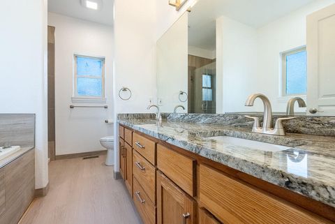 Tiny photo for 19 Pine Court, Eagle Point, OR 97524 (MLS # 220217159)