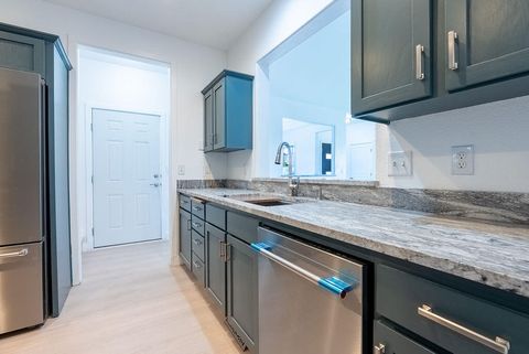 Tiny photo for 19 Pine Court, Eagle Point, OR 97524 (MLS # 220217159)