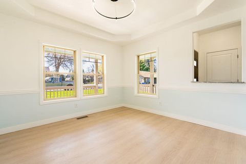 Tiny photo for 19 Pine Court, Eagle Point, OR 97524 (MLS # 220217159)