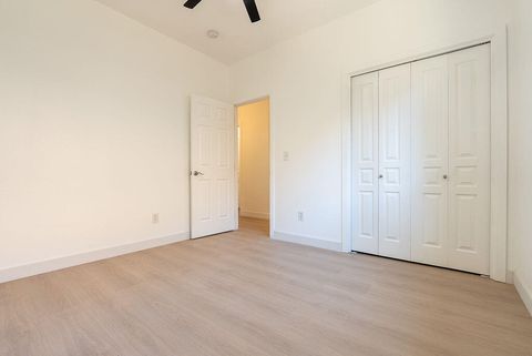 Tiny photo for 19 Pine Court, Eagle Point, OR 97524 (MLS # 220217159)