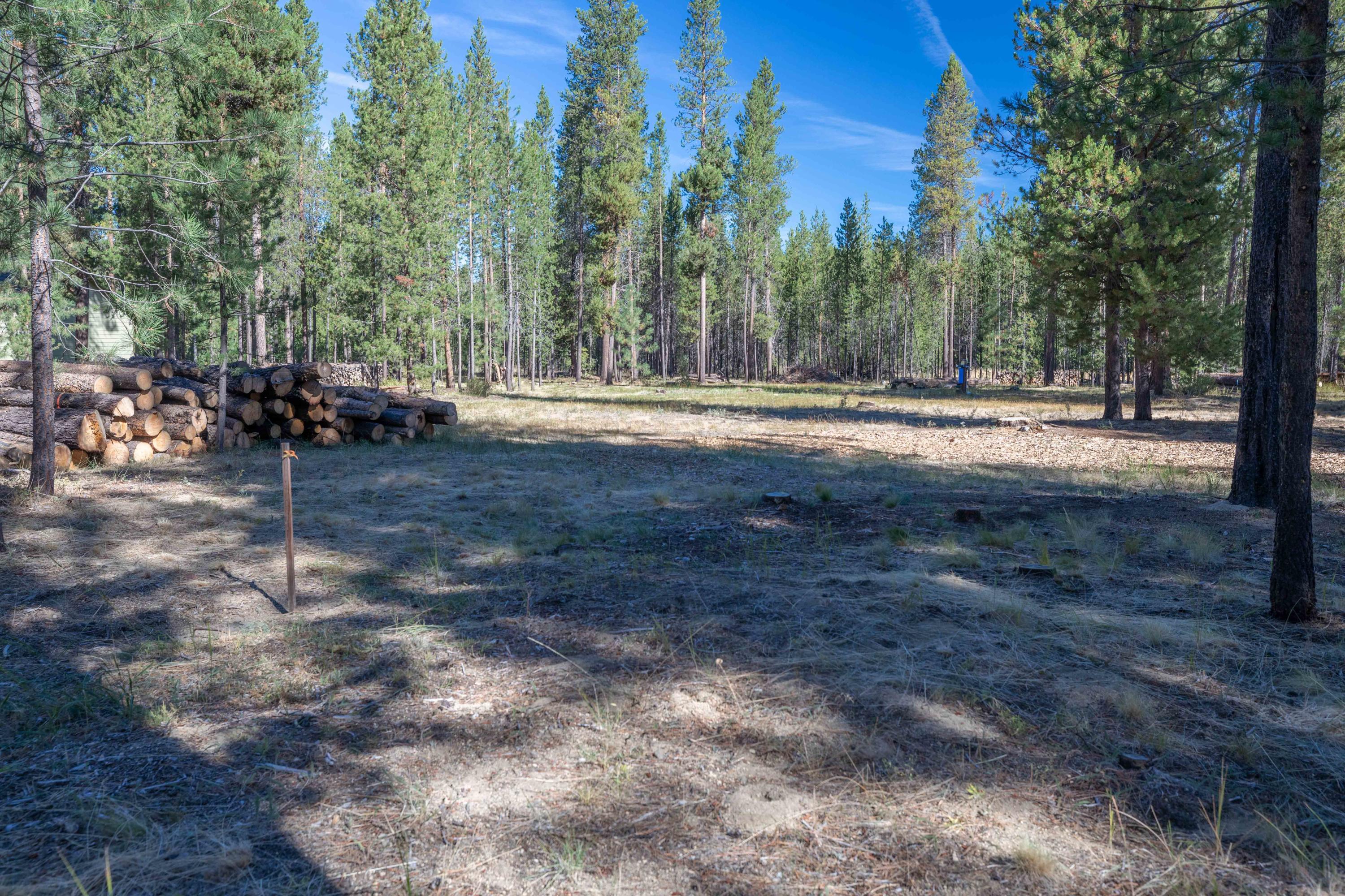 Wagon Trail Acreages - Land