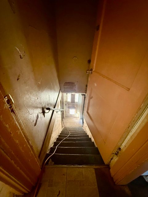 Tiny photo for 1443 Oregon Avenue, Klamath Falls, OR 97601 (MLS # 220219252)