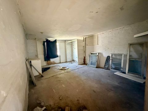 Tiny photo for 1443 Oregon Avenue, Klamath Falls, OR 97601 (MLS # 220219252)