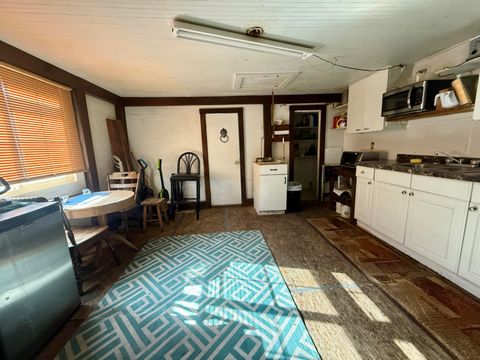 Tiny photo for 1443 Oregon Avenue, Klamath Falls, OR 97601 (MLS # 220219252)