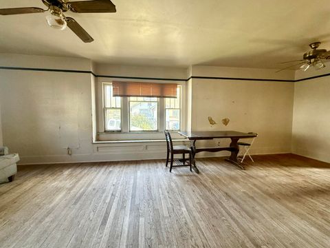Tiny photo for 1443 Oregon Avenue, Klamath Falls, OR 97601 (MLS # 220219252)