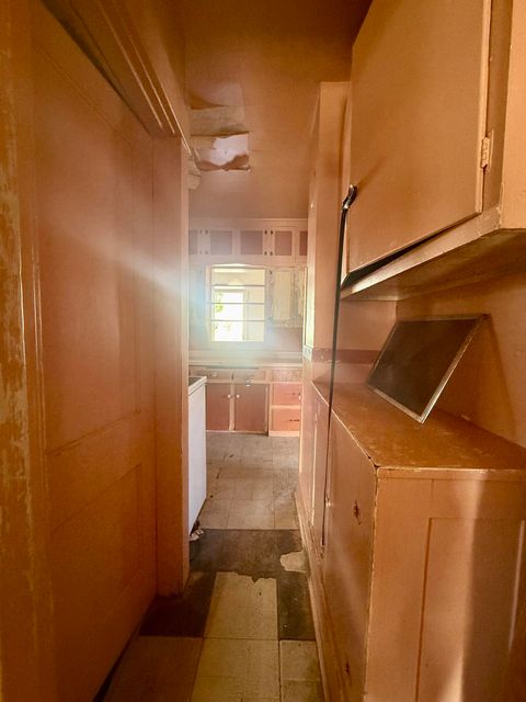 Tiny photo for 1443 Oregon Avenue, Klamath Falls, OR 97601 (MLS # 220219252)