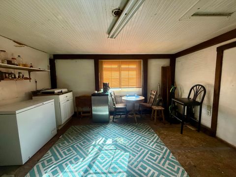 Tiny photo for 1443 Oregon Avenue, Klamath Falls, OR 97601 (MLS # 220219252)