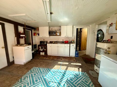 Tiny photo for 1443 Oregon Avenue, Klamath Falls, OR 97601 (MLS # 220219252)