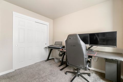 Tiny photo for 16020 Alpine Drive, La Pine, OR 97739 (MLS # 220217421)