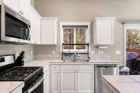 Tiny photo for 16020 Alpine Drive, La Pine, OR 97739 (MLS # 220217421)