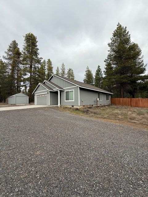 Photo of 16020 Alpine Drive, La Pine, OR 97739 (MLS # 220217421)
