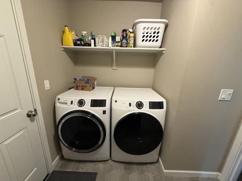 Tiny photo for 16020 Alpine Drive, La Pine, OR 97739 (MLS # 220217421)