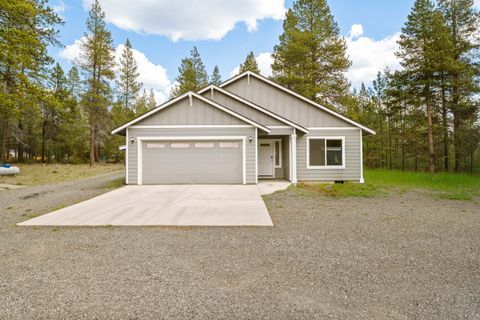 Photo of 16020 Alpine Drive, La Pine, OR 97739 (MLS # 220217421)