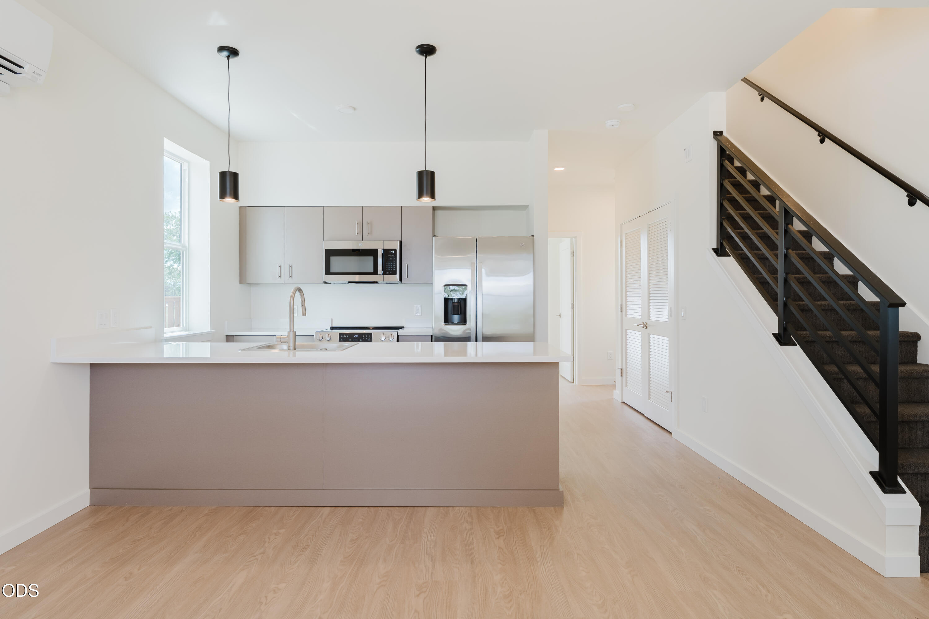 317 NW 17th Street 1