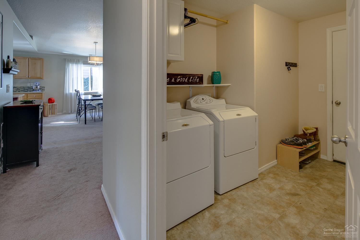 Ni Lah Sha Village - Residential