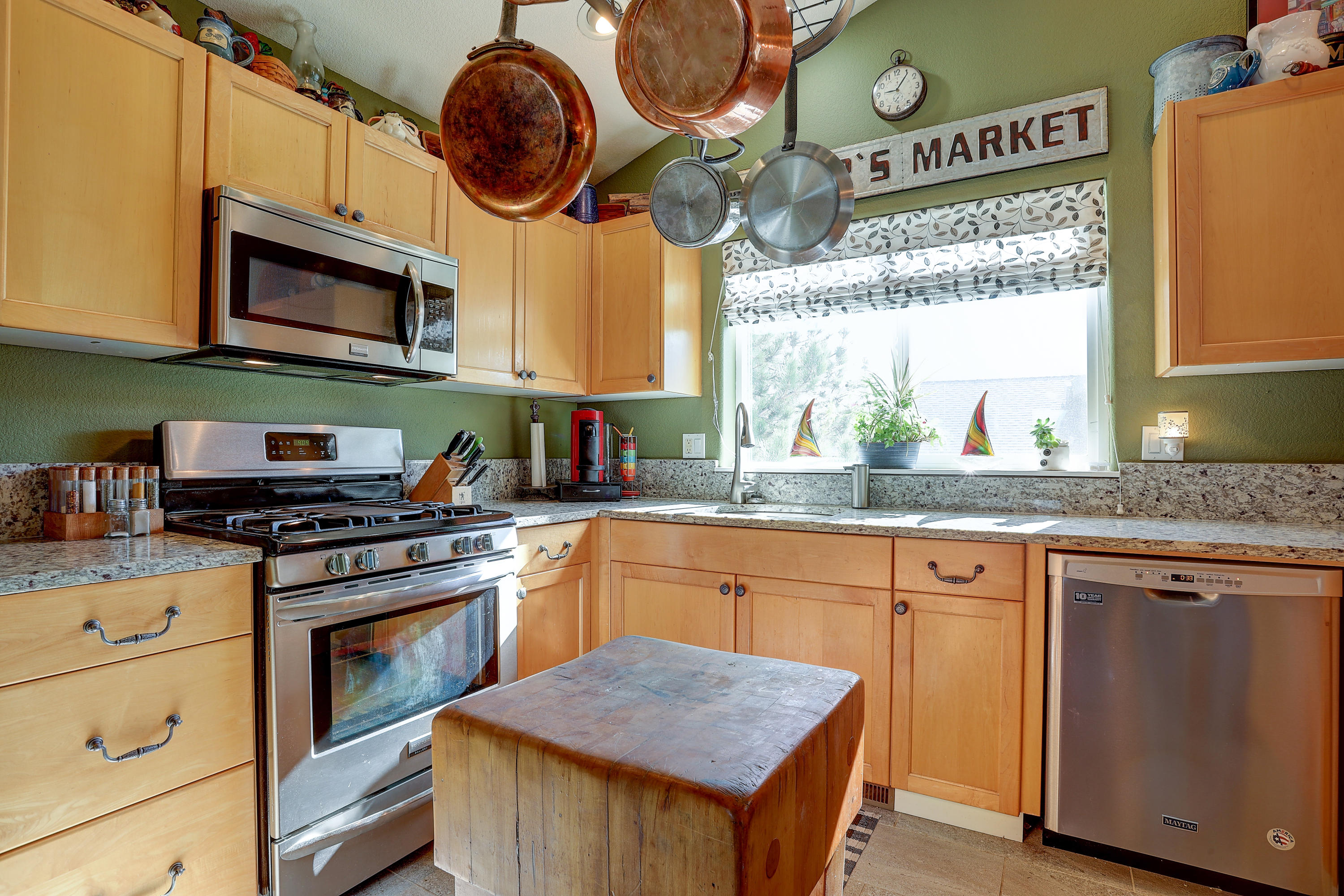 Boulder Brook - Residential