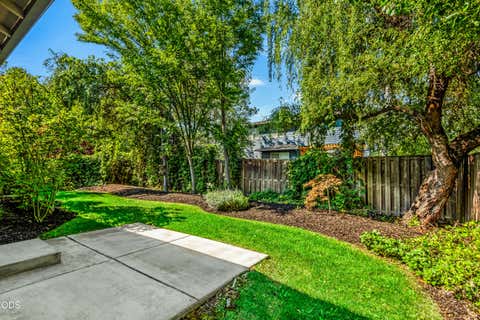 Tiny photo for 2960 NE Conners Avenue, Bend, OR 97701 (MLS # 220227427)