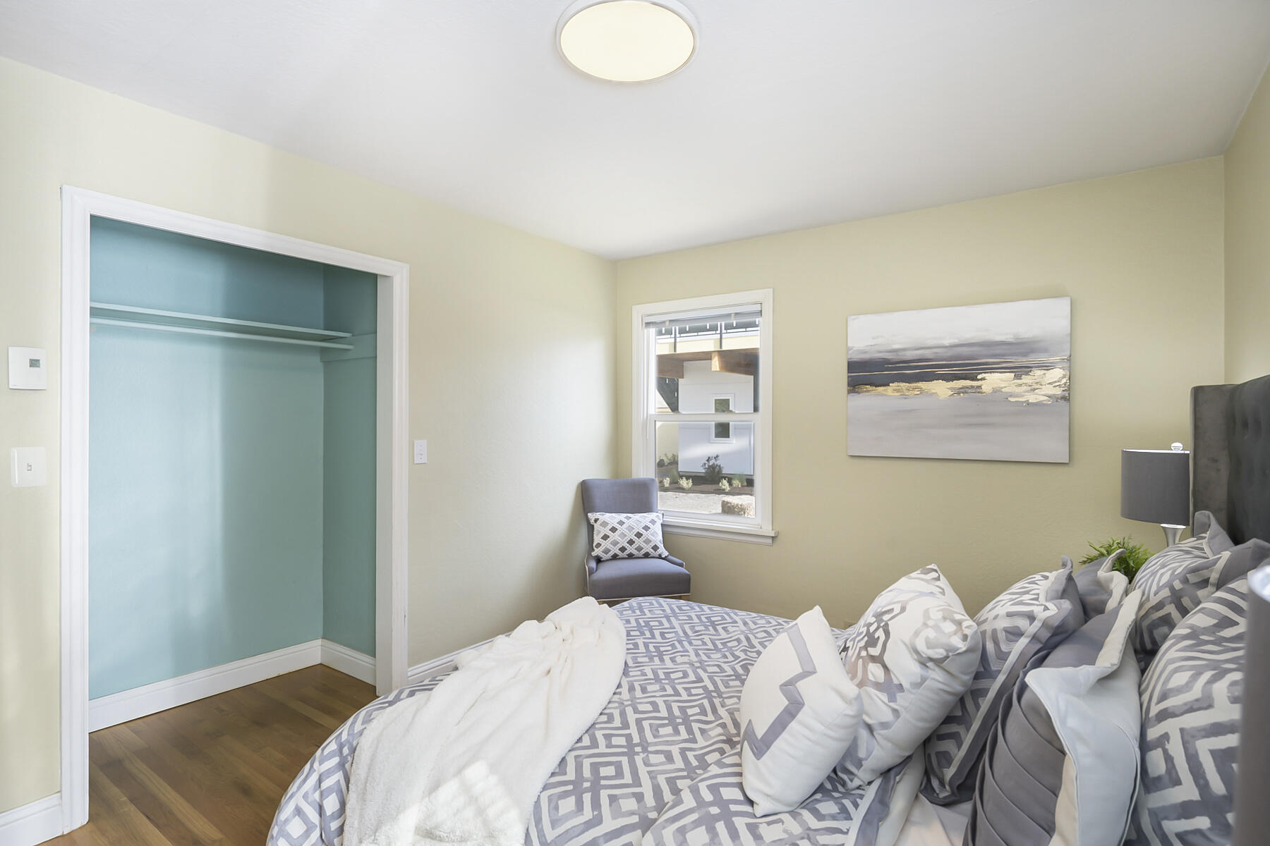 Center - Residential