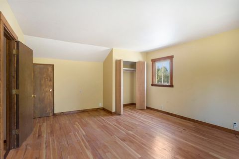 Tiny photo for 52140 Elderberry Lane, La Pine, OR 97739 (MLS # 220202397)