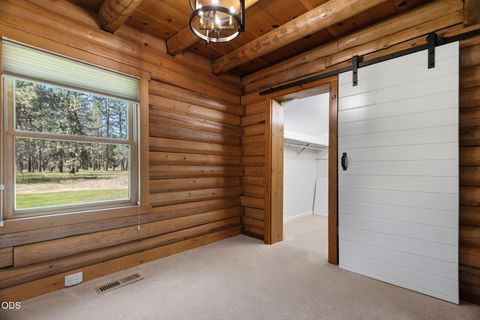 Tiny photo for 69566 Paint Brush Lane, Sisters, OR 97759 (MLS # 220223702)