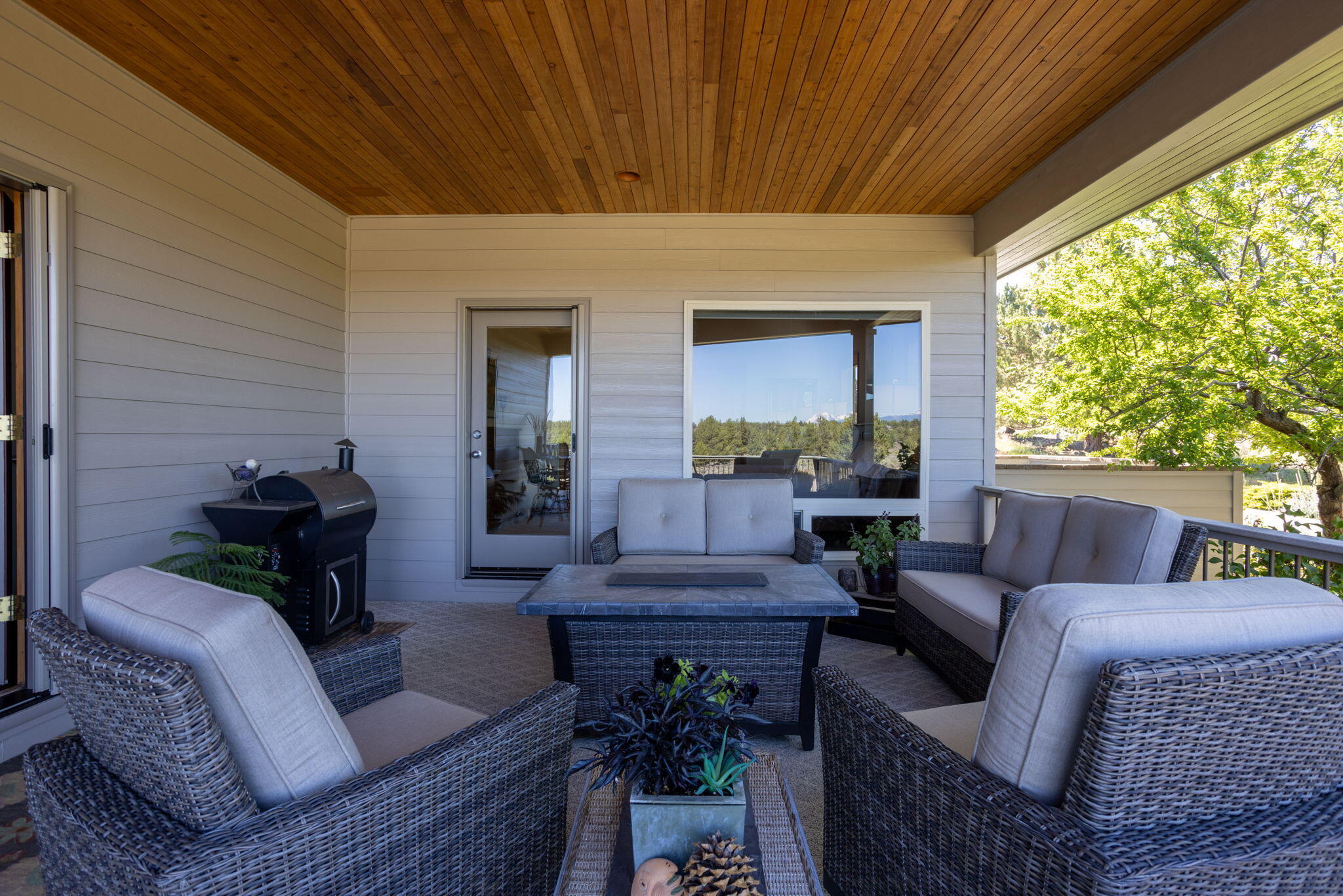 Lane Knolls - Residential