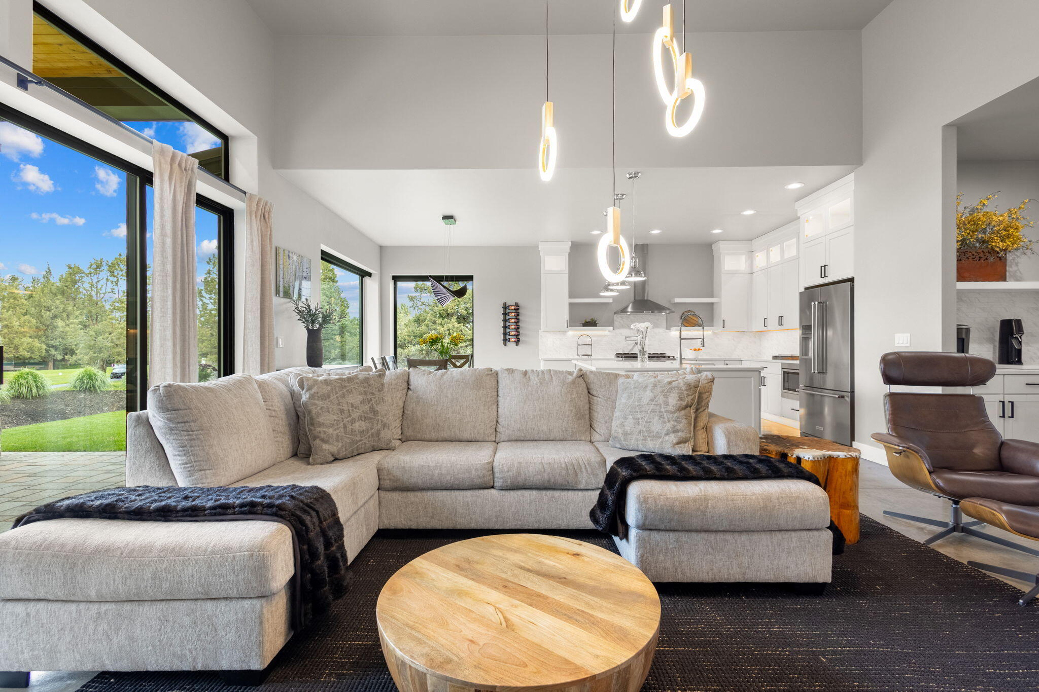 Eagle Crest - Residential