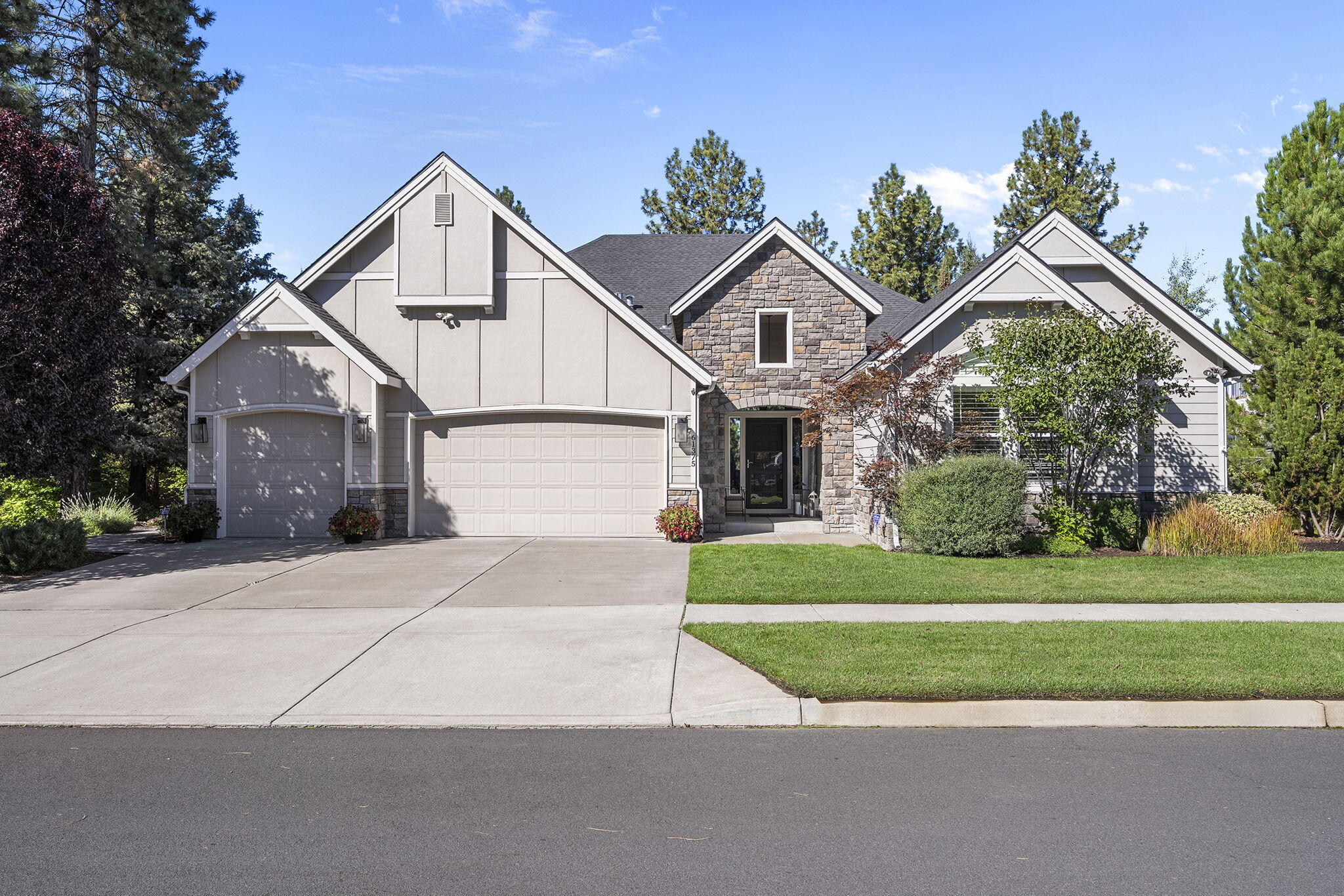 River Canyon Estates - Residential