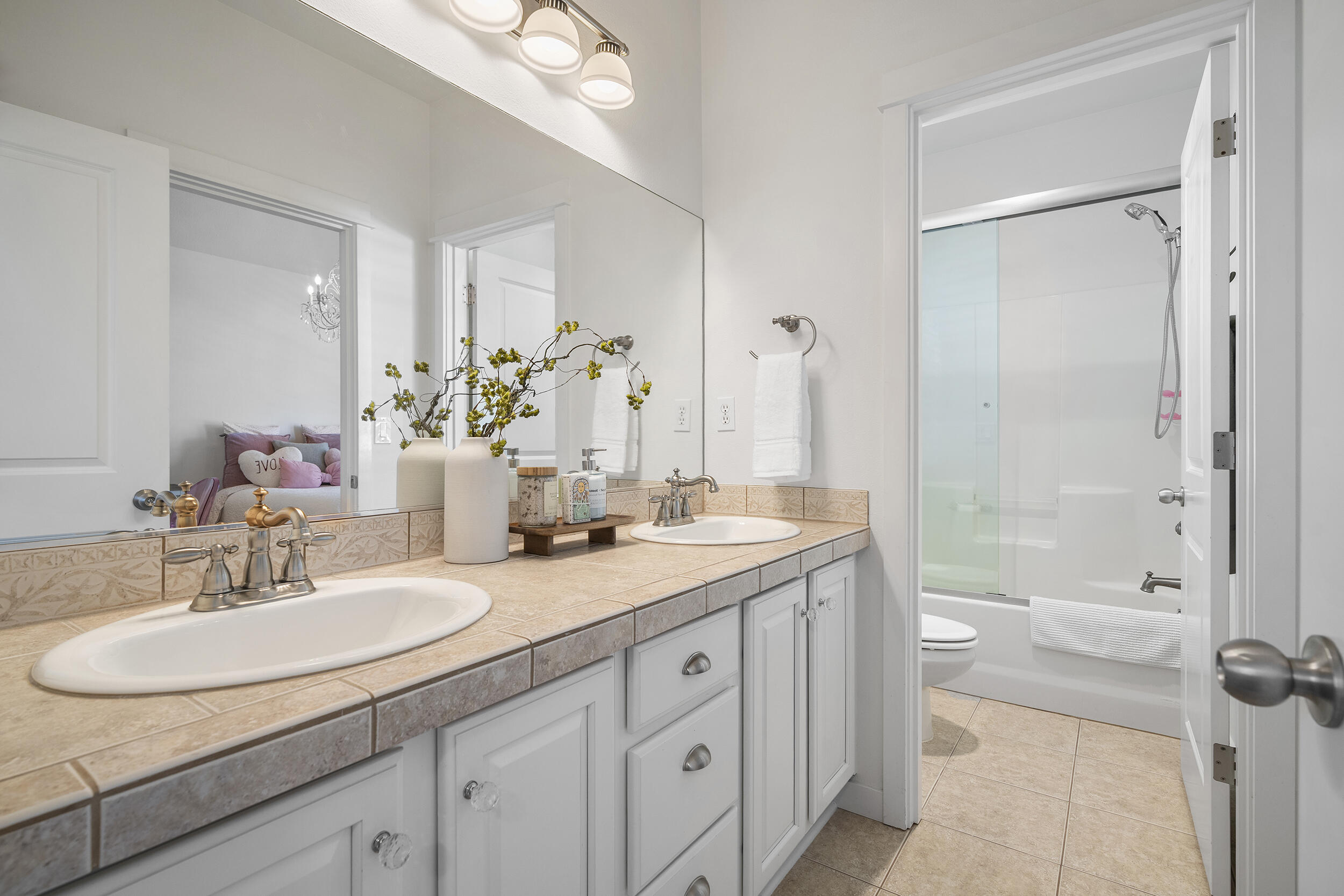 River Canyon Estates - Residential