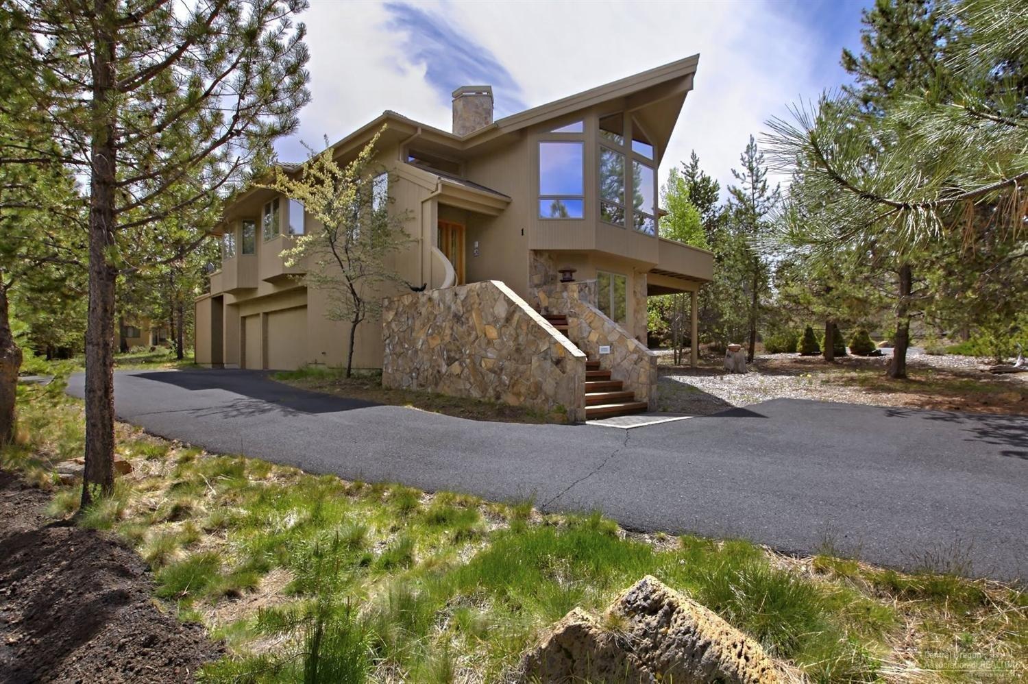 Fairway Crest Village - Residential