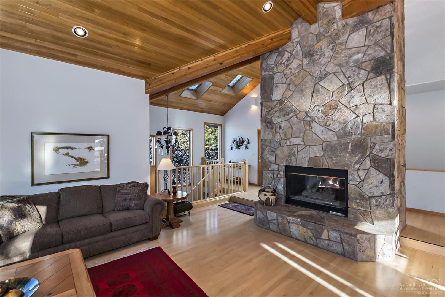 Fairway Crest Village - Residential
