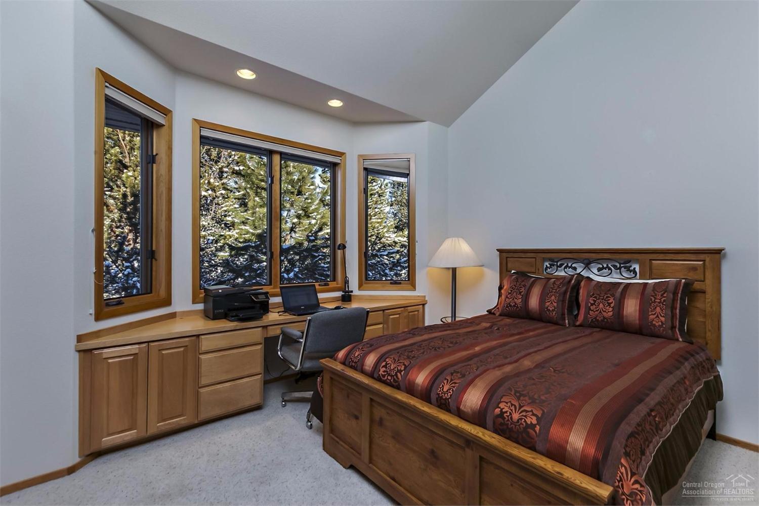 Fairway Crest Village - Residential