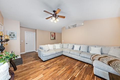 Tiny photo for 18 Scholarship Way, Medford, OR 97501 (MLS # 220215604)