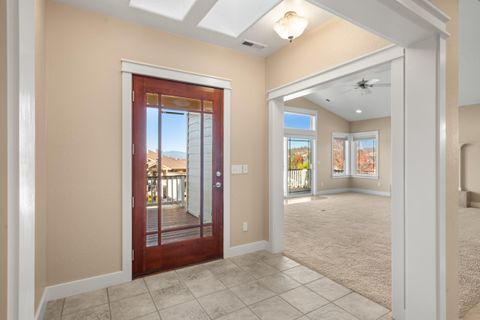 Tiny photo for 488 Quail Run, Eagle Point, OR 97524 (MLS # 220212082)